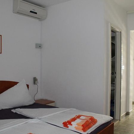 Apartmani Atila Damir Omis Luaran gambar