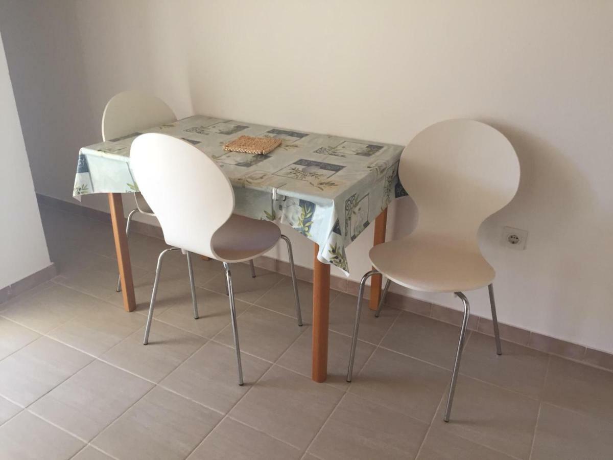 Apartmani Atila Damir Omis Luaran gambar