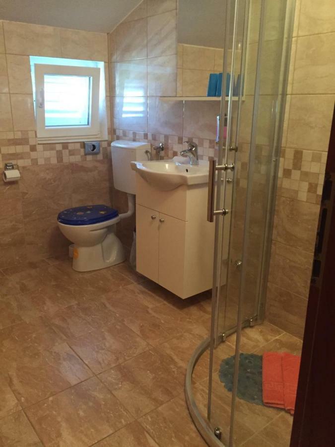 Apartmani Atila Damir Omis Luaran gambar