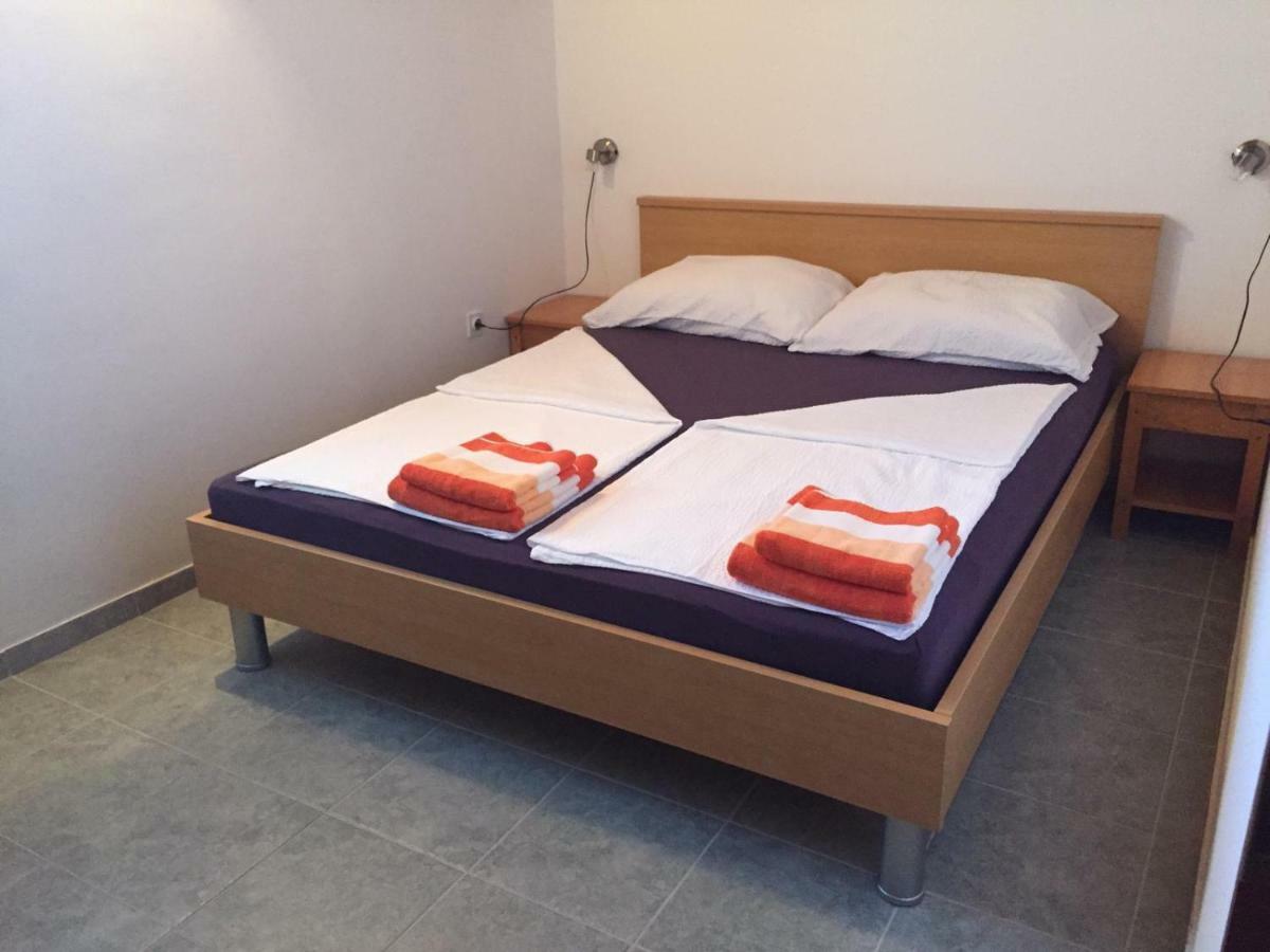 Apartmani Atila Damir Omis Luaran gambar