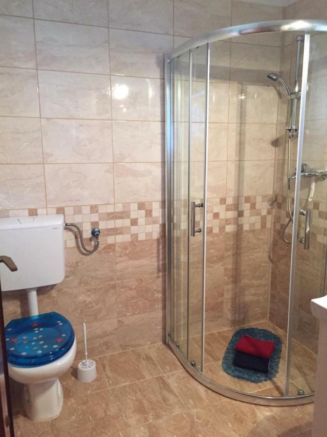 Apartmani Atila Damir Omis Luaran gambar