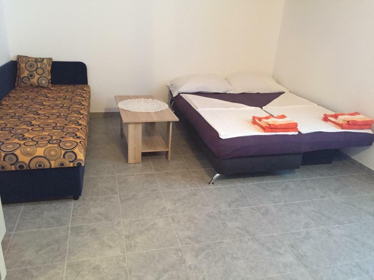 Apartmani Atila Damir Omis Luaran gambar