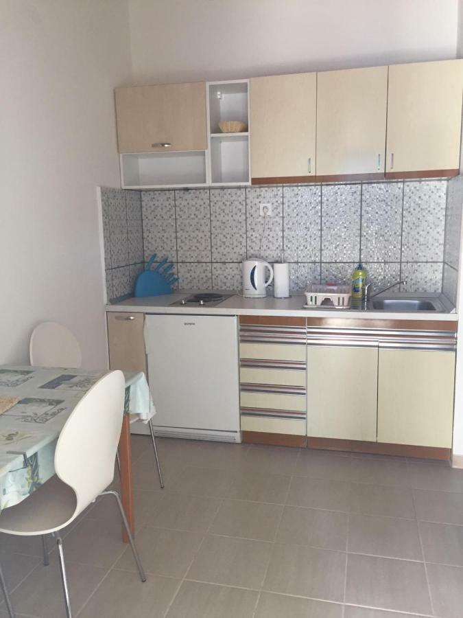 Apartmani Atila Damir Omis Luaran gambar