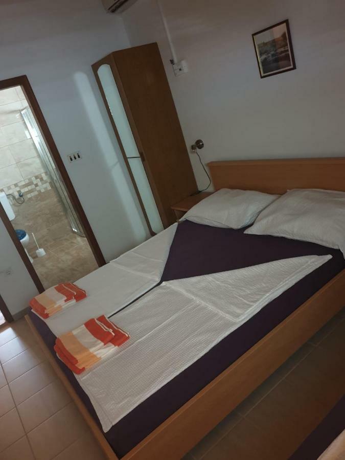 Apartmani Atila Damir Omis Luaran gambar